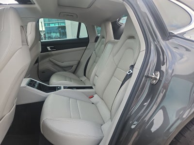 2018 Porsche Panamera 4S