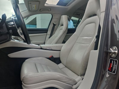 2018 Porsche Panamera 4S
