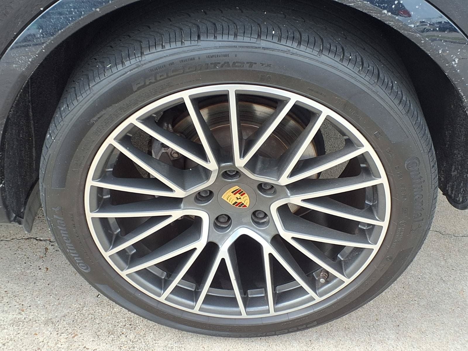 2021 Porsche Cayenne Coupe Base