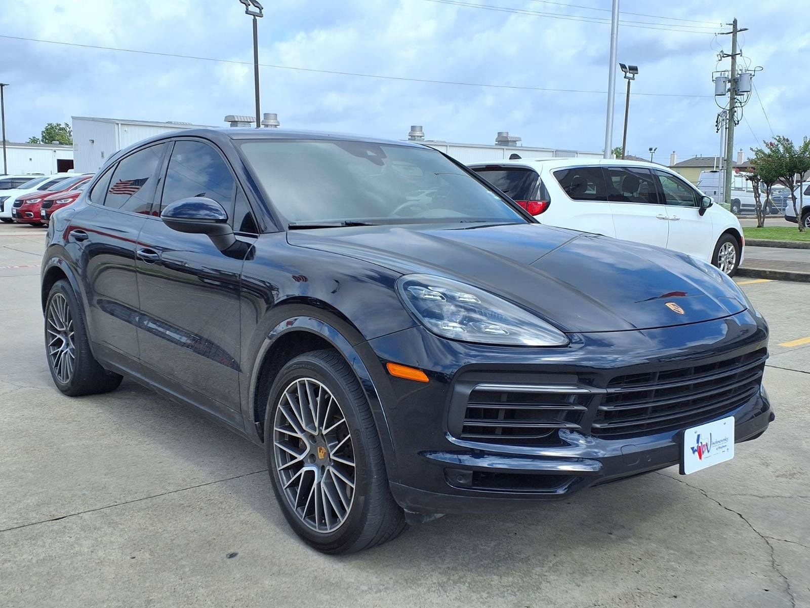 2021 Porsche Cayenne Coupe Base