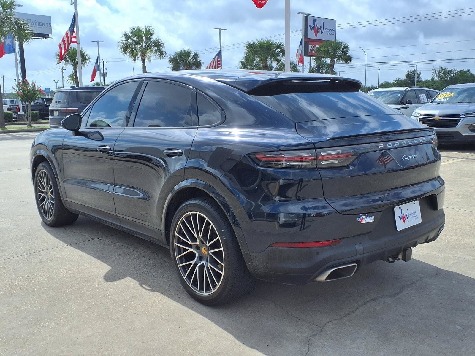 2021 Porsche Cayenne Coupe Base