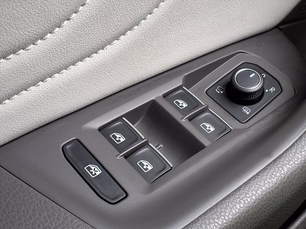2023 Volkswagen Arteon 2.0T SEL R-Line