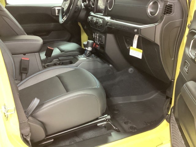 2023 Jeep Wrangler Base