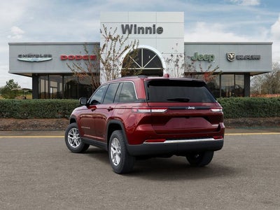 2026 Jeep Grand Cherokee Laredo