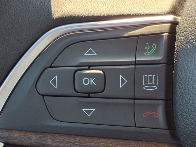 2027 Jeep Grand Cherokee L Laredo Altitude