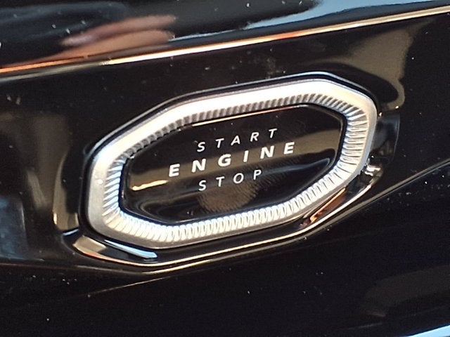 2027 Jeep Grand Cherokee L Laredo Altitude