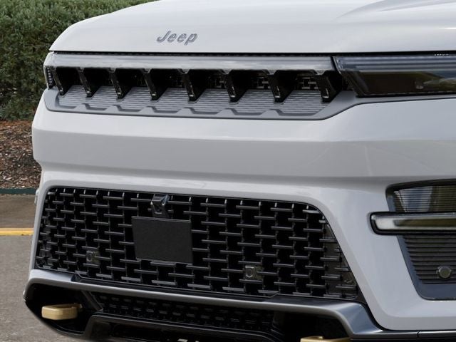 2026 Jeep Grand Wagoneer Base