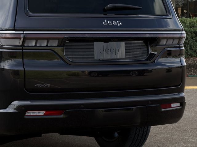 2026 Jeep Grand Wagoneer Base