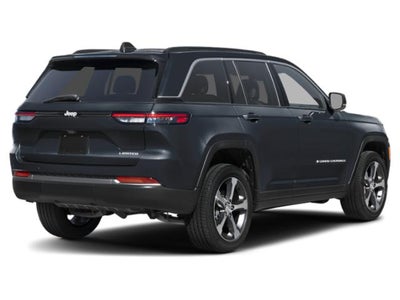 2027 Jeep Grand Cherokee Base