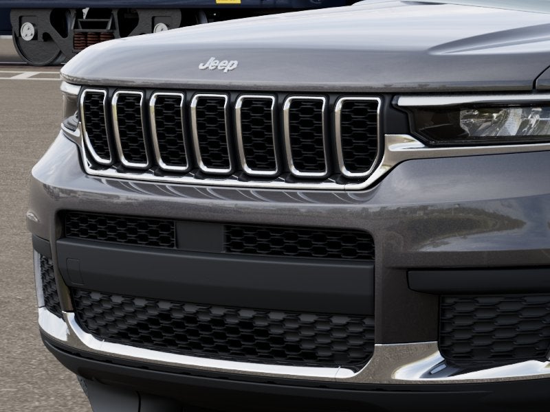 2026 Jeep Grand Cherokee Base
