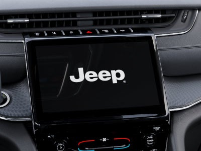 2027 Jeep Grand Cherokee Base