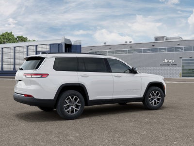 2027 Jeep Grand Cherokee Base