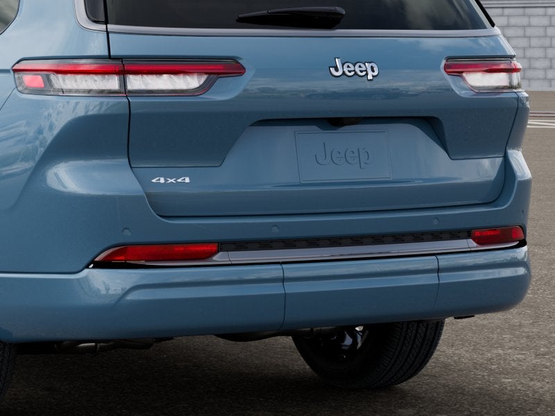 2026 Jeep Grand Cherokee Base