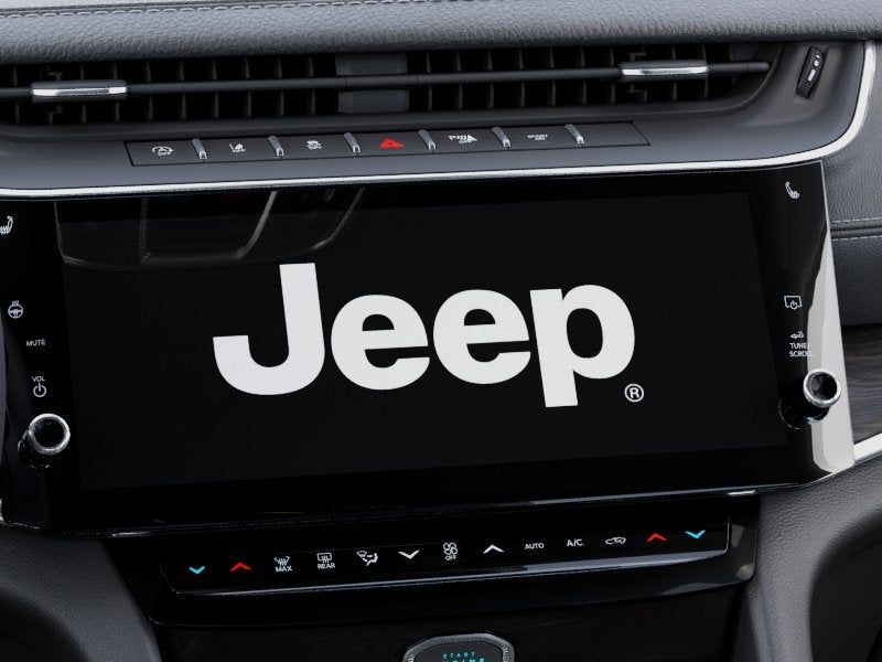 2027 Jeep Grand Cherokee Base