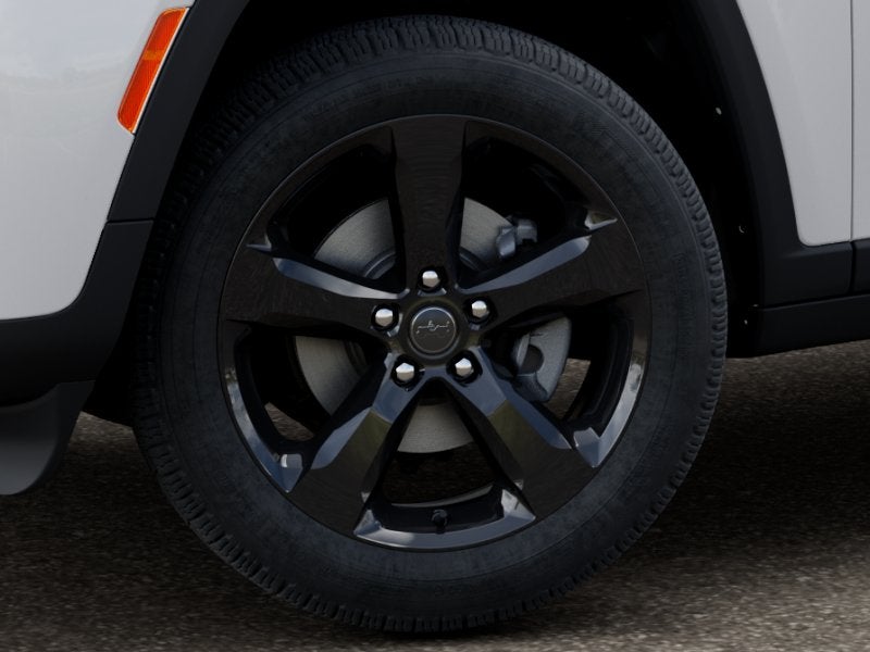 2027 Jeep Grand Cherokee Base