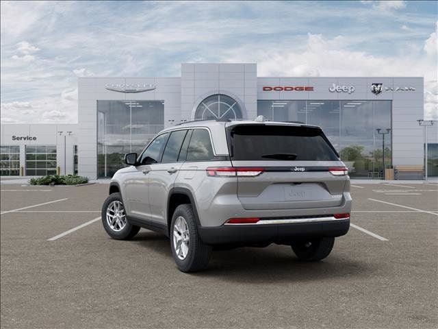 2026 Jeep Grand Cherokee Laredo X