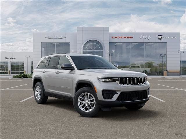 2026 Jeep Grand Cherokee Laredo X