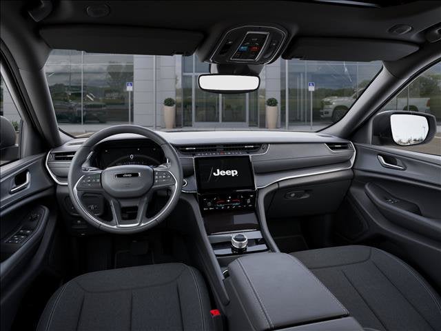 2027 Jeep Grand Cherokee Laredo X