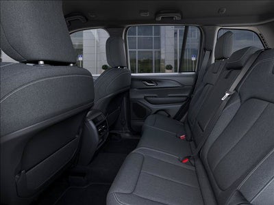 2027 Jeep Grand Cherokee Laredo