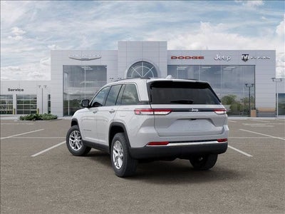 2026 Jeep Grand Cherokee Laredo