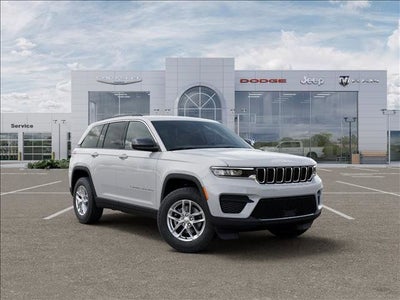 2026 Jeep Grand Cherokee Laredo