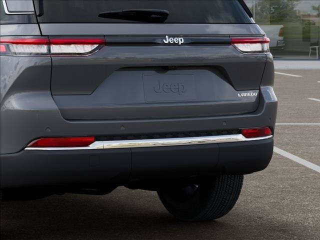 2027 Jeep Grand Cherokee Laredo X