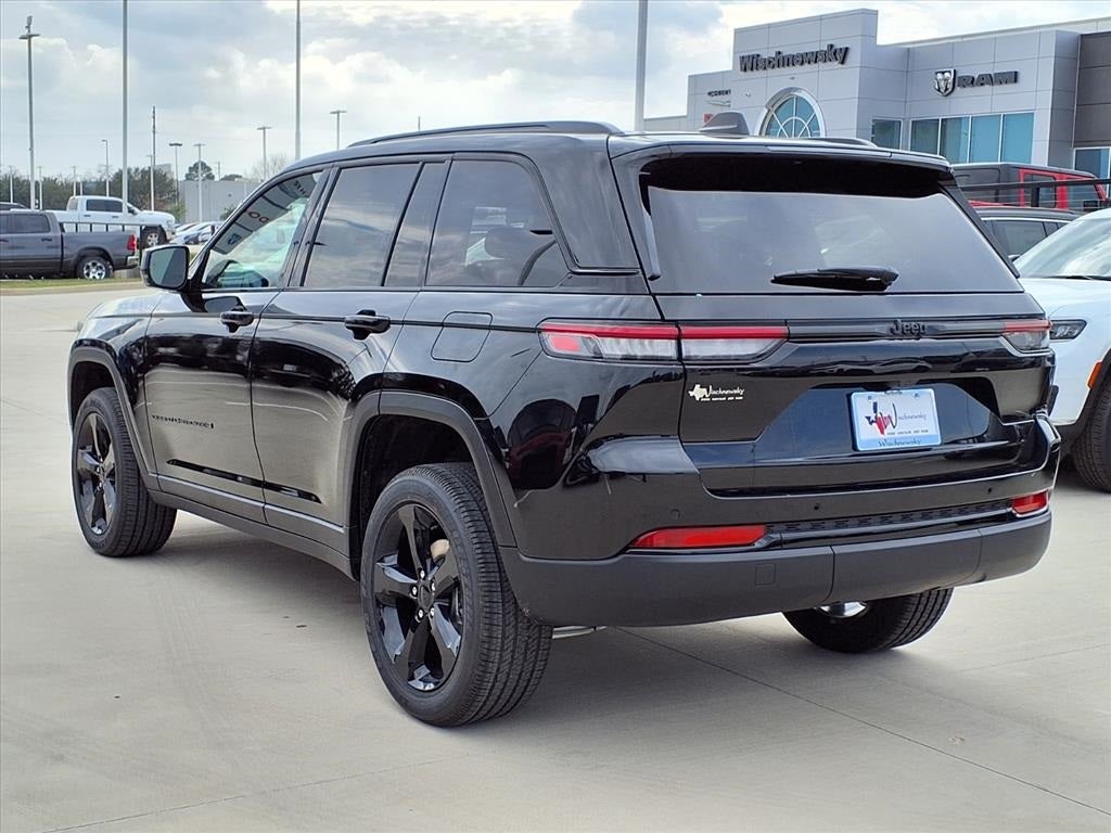 2025 Jeep Grand Cherokee Altitude