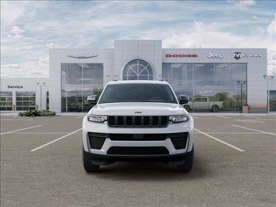 2026 Jeep Grand Cherokee Laredo Altitude