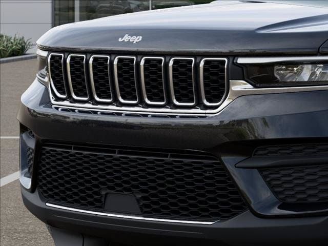 2026 Jeep Grand Cherokee Laredo X
