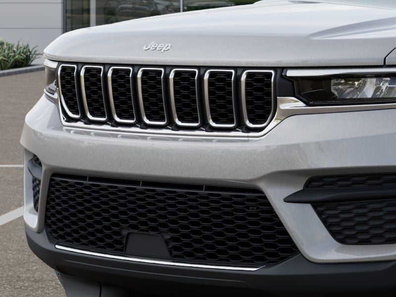 2026 Jeep Grand Cherokee Laredo X