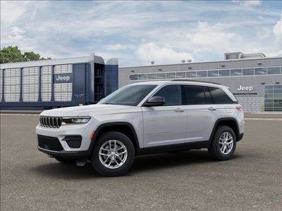 2026 Jeep Grand Cherokee Laredo