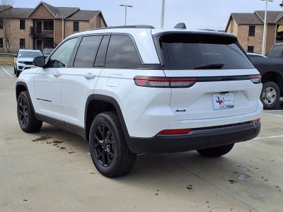 2026 Jeep Grand Cherokee Laredo