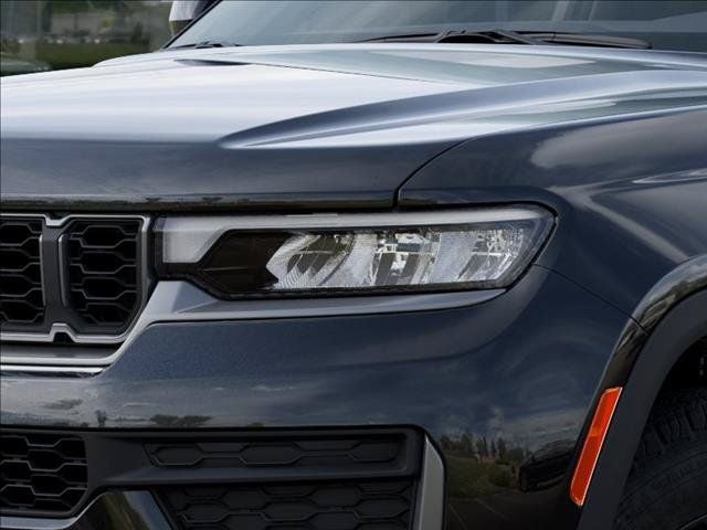 2026 Jeep Grand Cherokee Altitude