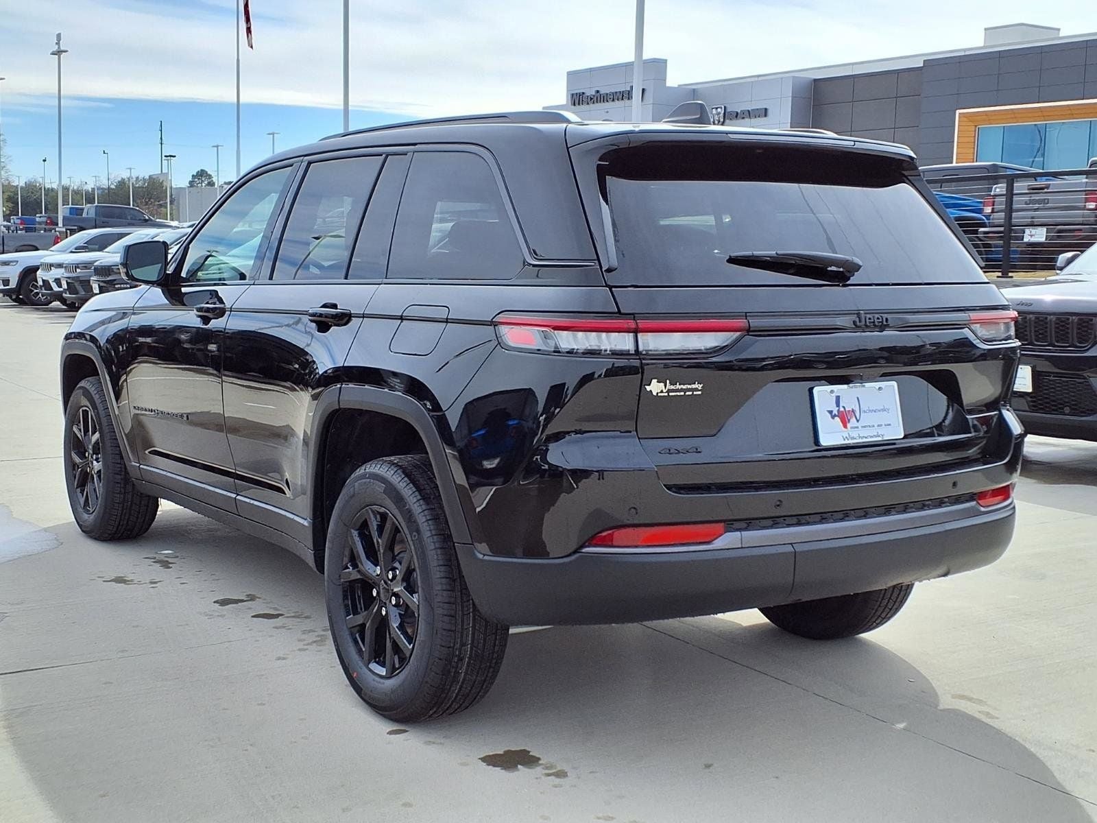 2026 Jeep Grand Cherokee Laredo