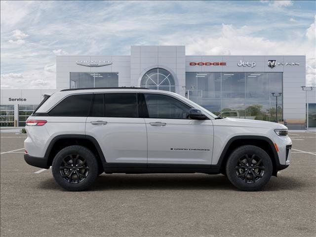 2026 Jeep Grand Cherokee Altitude