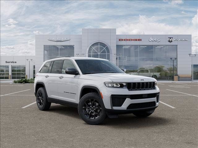 2026 Jeep Grand Cherokee Altitude