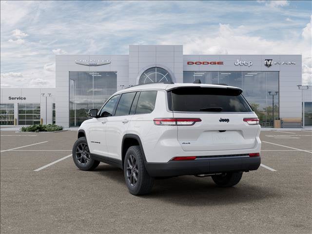 2027 Jeep Grand Cherokee L Laredo Altitude