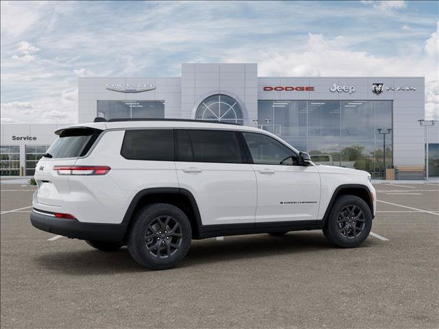 2027 Jeep Grand Cherokee L Laredo Altitude