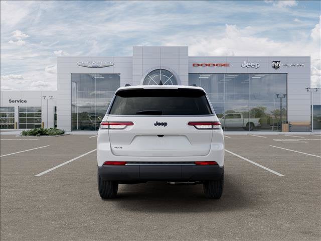 2027 Jeep Grand Cherokee L Laredo Altitude