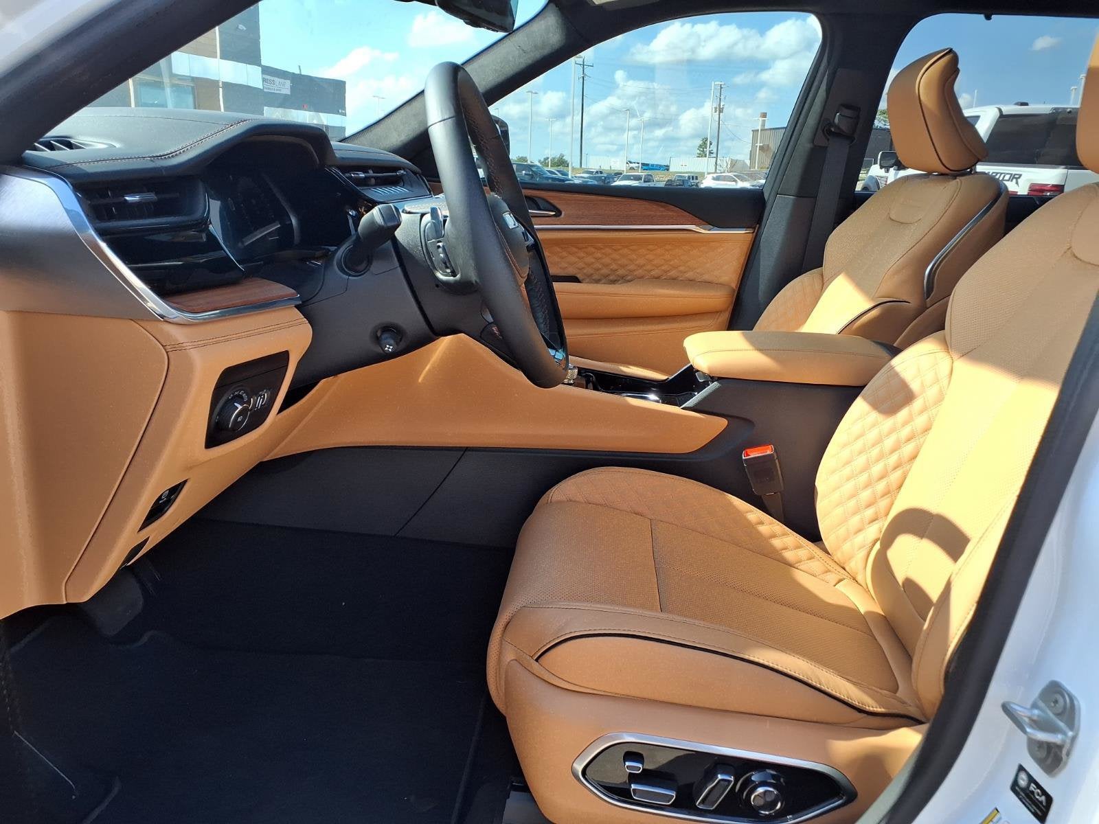 2027 Jeep Grand Cherokee L Summit