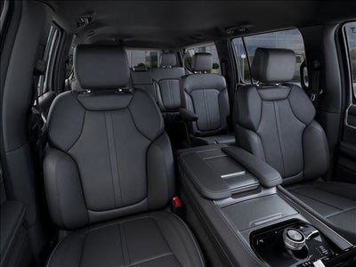 2026 Jeep Grand Wagoneer L 4x4