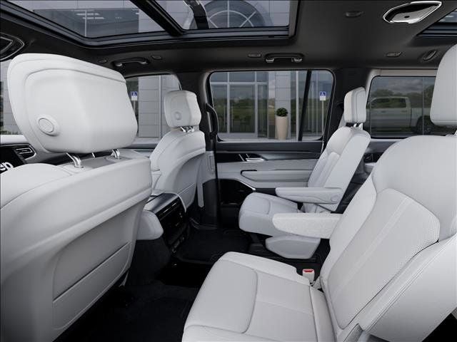2026 Jeep Grand Wagoneer 4x2