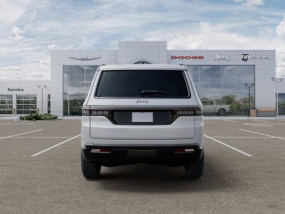 2026 Jeep Grand Wagoneer 4x2