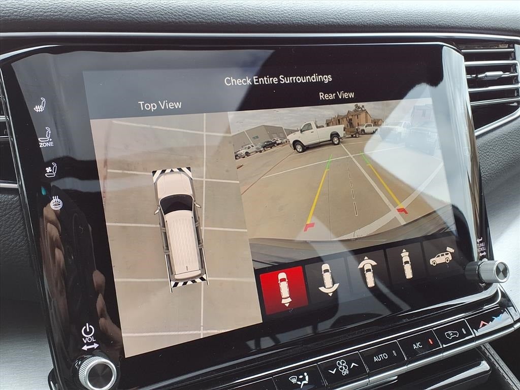 2026 Jeep Grand Wagoneer Base