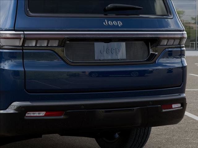 2026 Jeep Grand Wagoneer 4x2