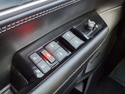 2026 Jeep Grand Wagoneer 4x2