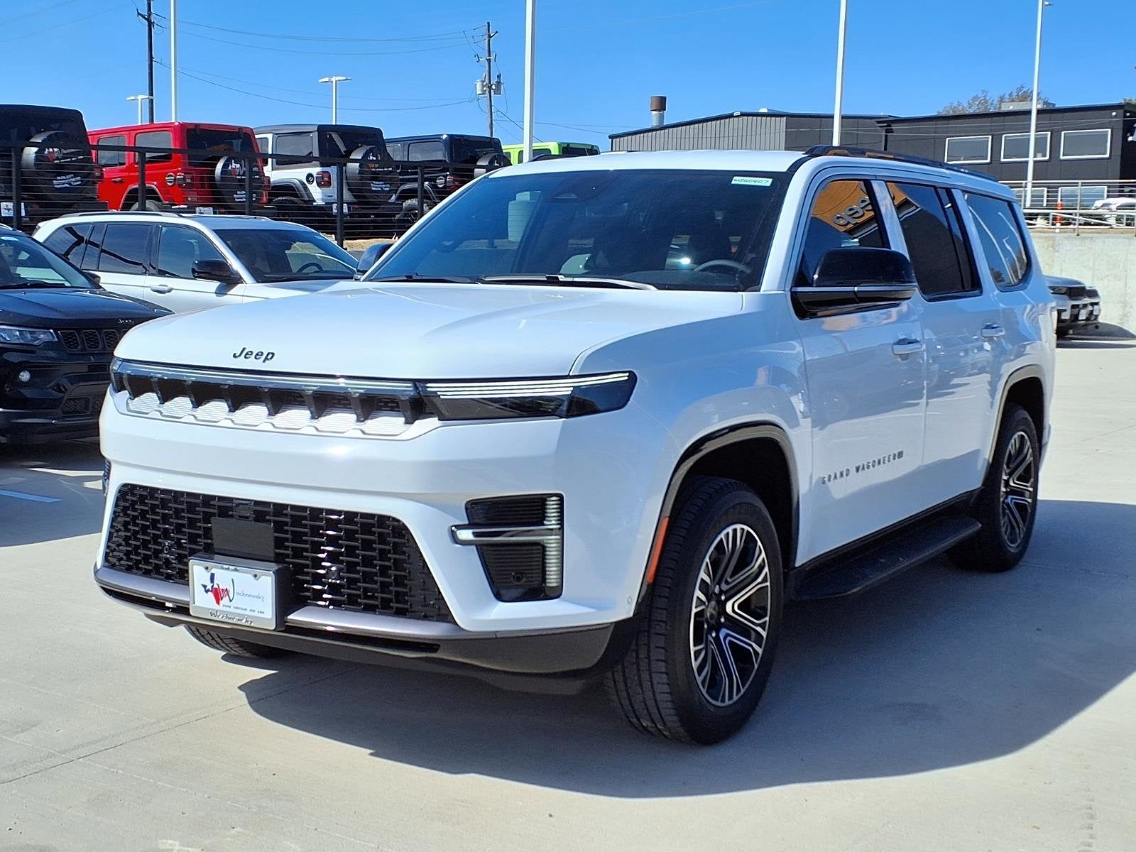 2026 Jeep Grand Wagoneer 4x2