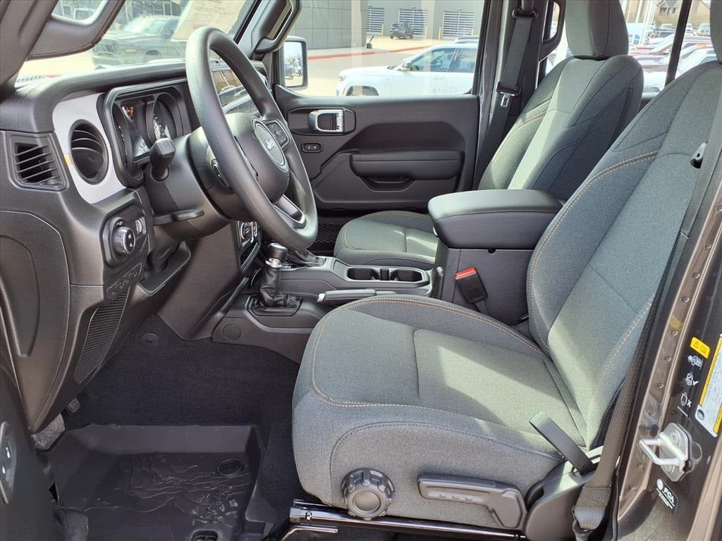 2026 Jeep Gladiator Sport