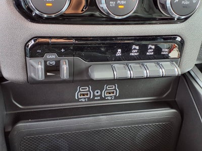 2027 RAM 1500 Express
