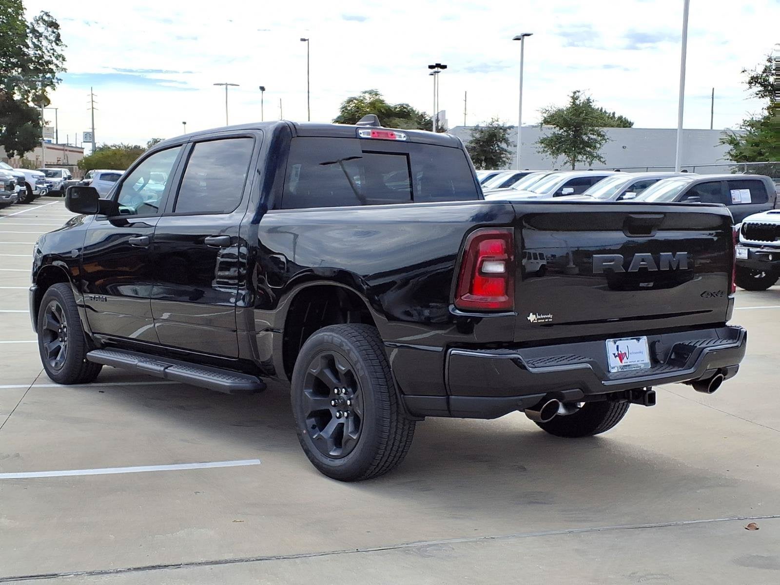 2027 RAM 1500 Express